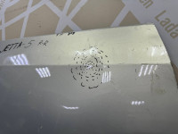 Дверь задняя правая Volkswagen Jetta 5 oem 1K5833106E (вмятина)