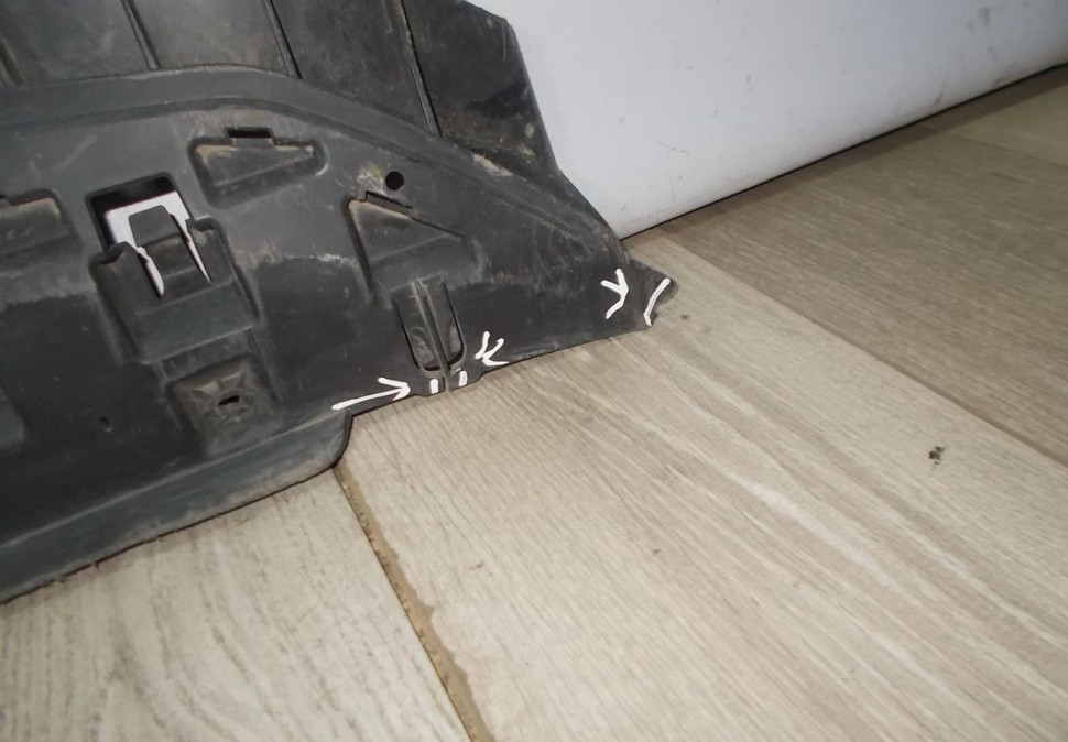 Защита переднего бампера бу Skoda Octavia A7 рестайлинг OEM 5E0807611D