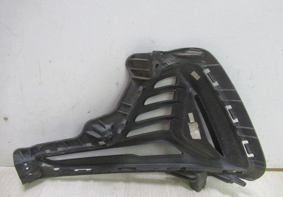 Накладка Птф правая Hyundai Sonata 7 oem 86522e6710