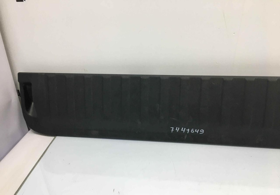 Обивка багажника BMW X5 G05 OEM 7441649 Обивка багажника BMW X5 G05 OEM 7441649