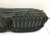 Заслонка решетки (жалюзи) BMW 5 G30 OEM 51747474368