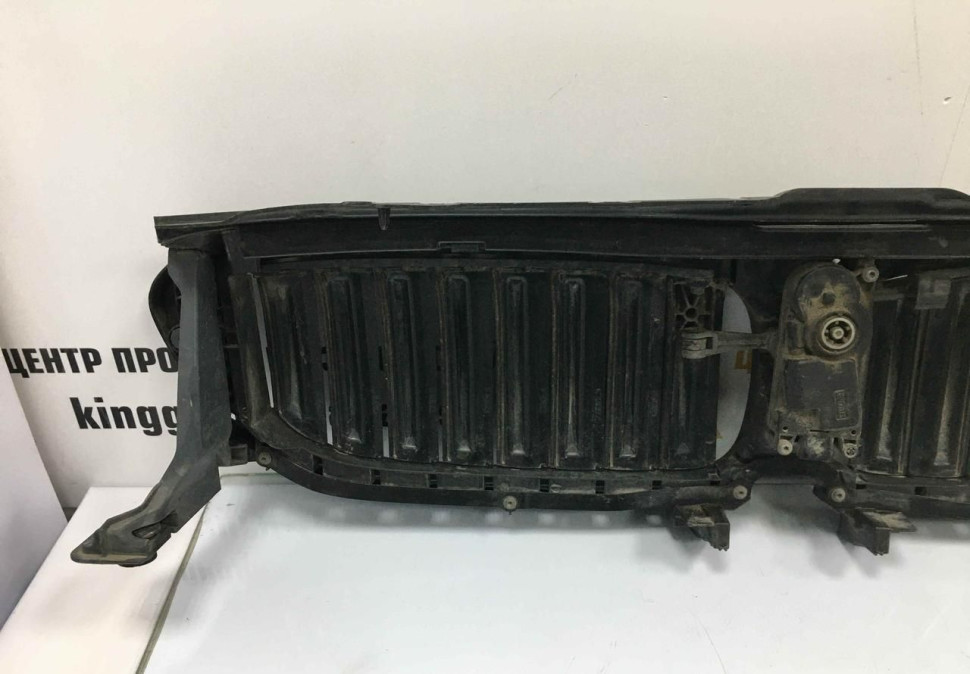 Заслонка решетки (жалюзи) BMW 5 G30 OEM 51747474368 Заслонка решетки (жалюзи) BMW 5 G30 OEM 51747474368