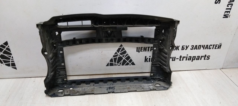Панель передняя Volkswagen Golf 6 (09-12) oem 5K0805594D Панель передняя Volkswagen Golf 6 (09-12) oem 5K0805594D