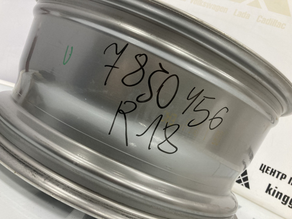 Диск колесный литой R18 бу BMW X1 F48 OEM 36107850456 Диск колесный литой R18 бу BMW X1 F48 OEM 36107850456