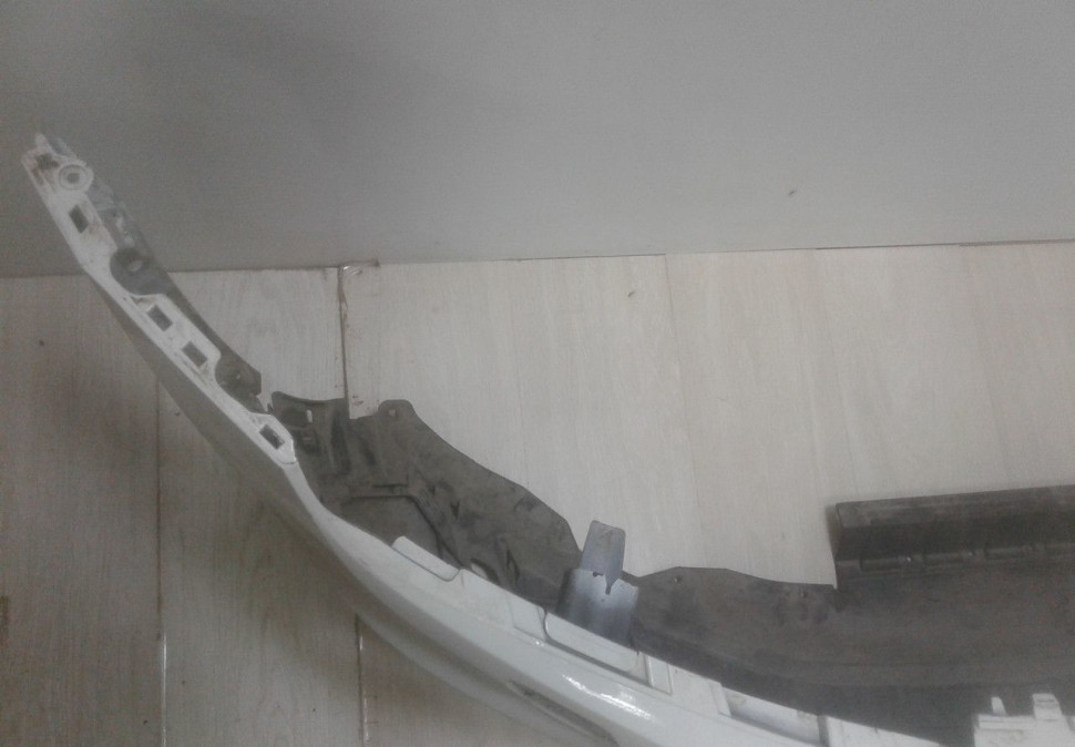 Бампер передний Volkswagen Tiguan 2 oem 5NA807221