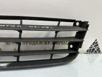 Решетка переднего бампера Volkswagen Touran 1 2003 OEM 1T0853677
