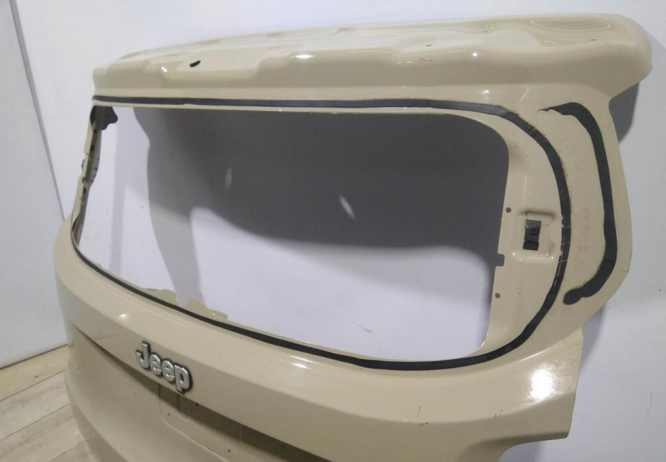 Крышка багажника бу Jeep Renegade OEM 68263314AA