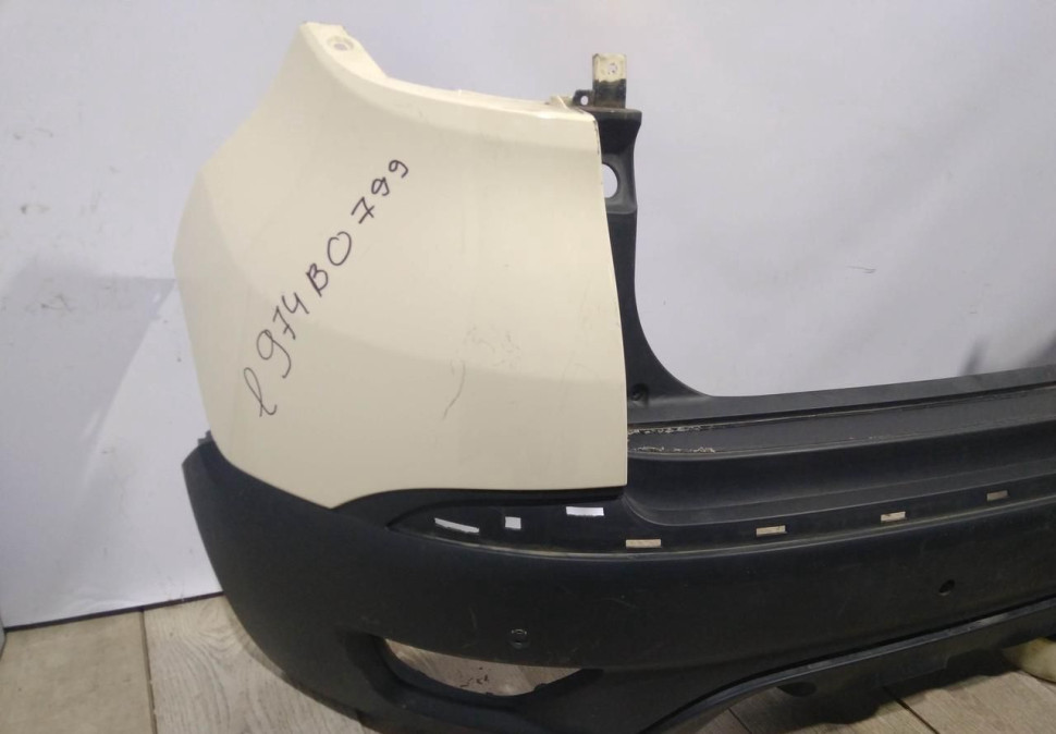 Бампер задний бу Renault Kaptur OEM 850220429R (В) Бампер задний бу Renault Kaptur OEM 850220429R (В)