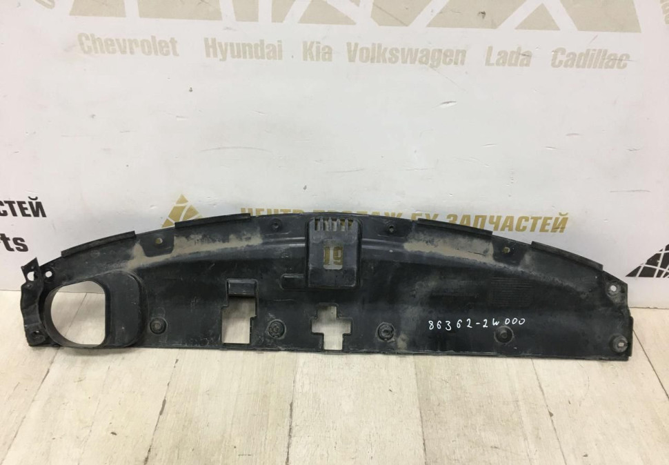 Накладка передней панели Hyundai Santa Fe 3 2012 oem 863622w000
