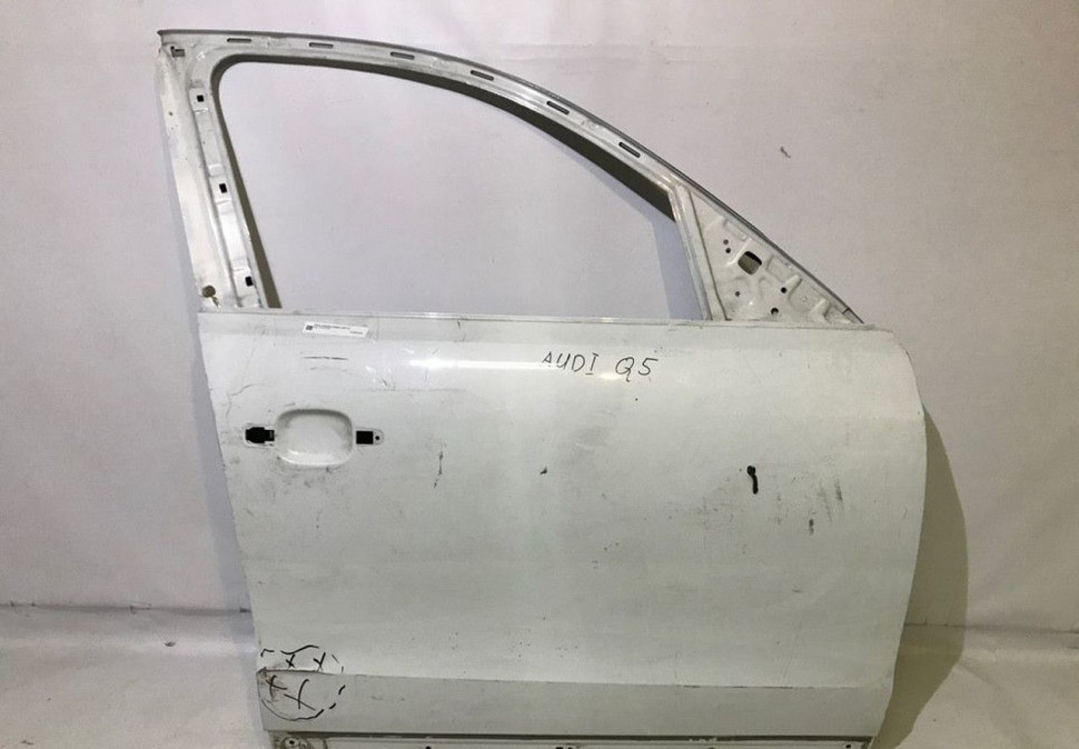 Дверь передняя правая Audi Q5 8R Oem 8R0833052B(скл-3)