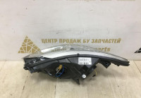 Фара правая Renault Kaptur OEM 260108765R