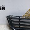 Решетка переднего бампера нижняя Volkswagen Golf 6 09-12 oem 5K0853677