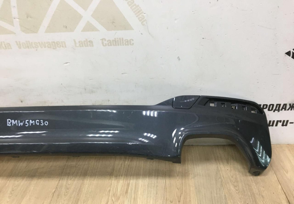Накладка спойлер заднего бампера BMW 5 G30 OEM 51128067763
