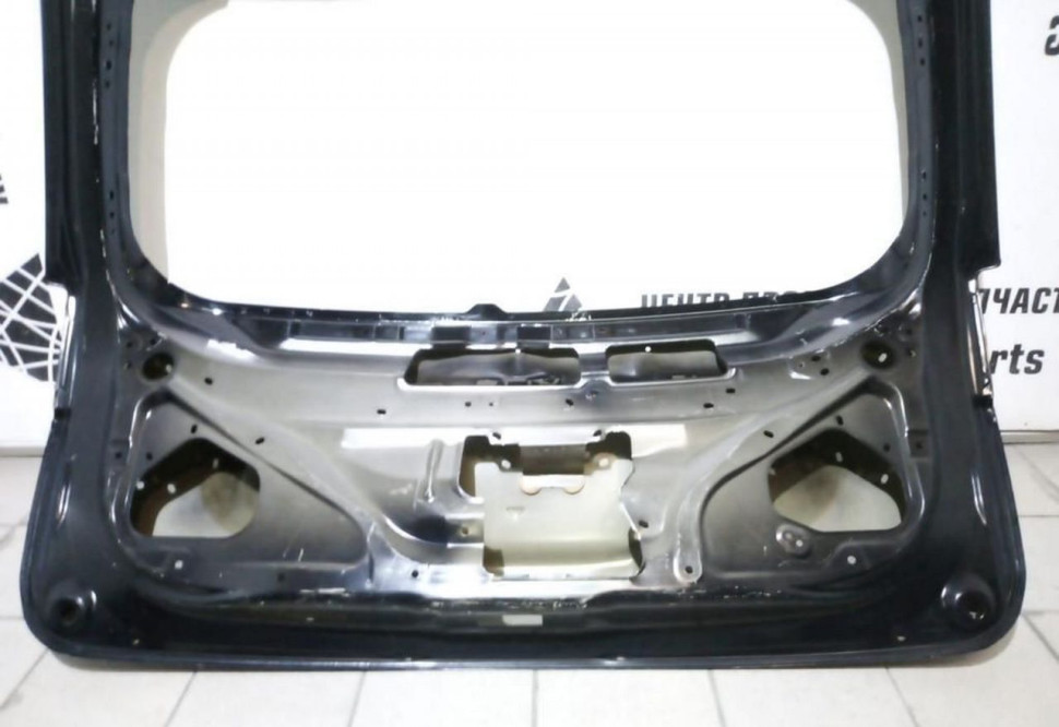 Крышка багажника Mitsubishi Outlander 3 oem 5801B818 (скл-3)