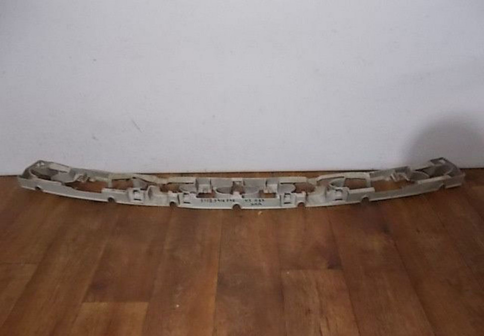 Кронштейн заднего бампера бу BMW X3 E83 OEM 51123416246 Кронштейн заднего бампера бу BMW X3 E83 OEM 51123416246