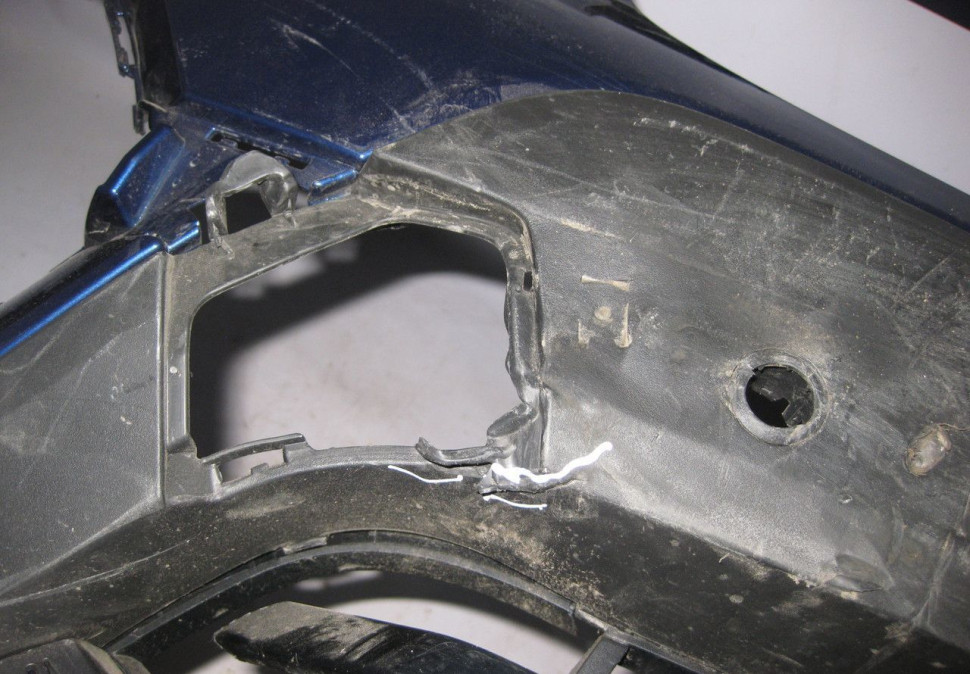 Бампер передний BMW X3 G01 oem 5111139605 (трещины) (скл-3) Бампер передний BMW X3 G01 oem 5111139605 (трещины) (скл-3)