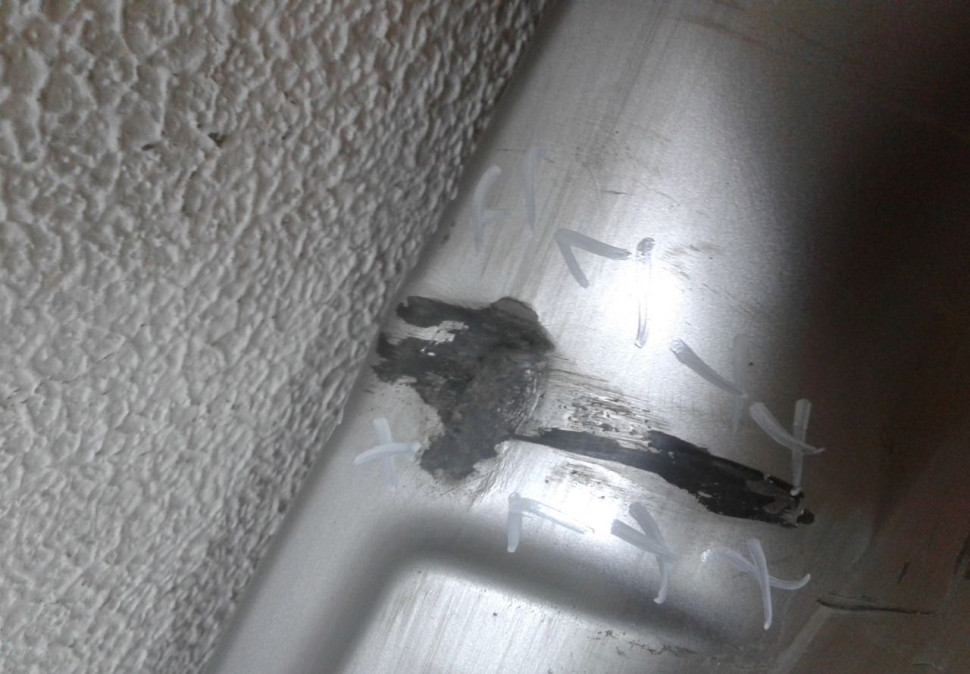 Накладка заднего бампера Chevrolet Orlando oem 96895649 (вмятина) (скл-3)