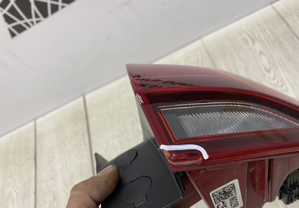 Фонарь правый внешний Hyundai Santa Fe 4 LED 2020 oem 92402S1620 Фонарь правый внешний Hyundai Santa Fe 4 LED 2020 oem 92402S1620