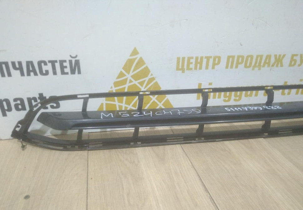 Решетка переднего бампера бу BMW X3 G01 OEM 51117399898