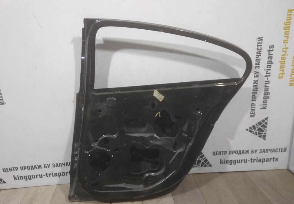 Дверь задняя правая бу Renault Fluence OEM 821009100R Дверь задняя правая бу Renault Fluence OEM 821009100R