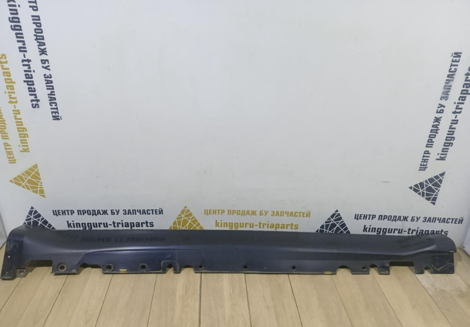 Порог правый б/у BMW X6 Е71 OEM 7206662