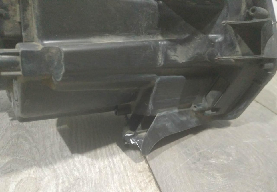 Фара левая бу Renault Logan 2 OEM 260609450R