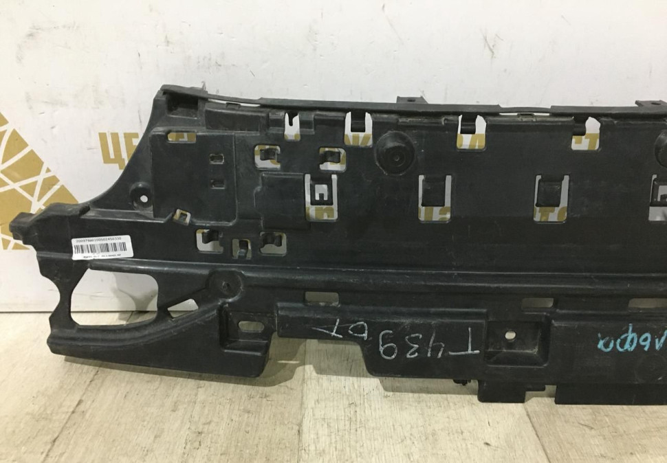 Кронштейн заднего бампера нижний BMW 5 G30 M-Pack OEM 51128064714