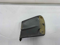 Кронштейн переднего правого крыла Skoda Yeti oem 5L0821142