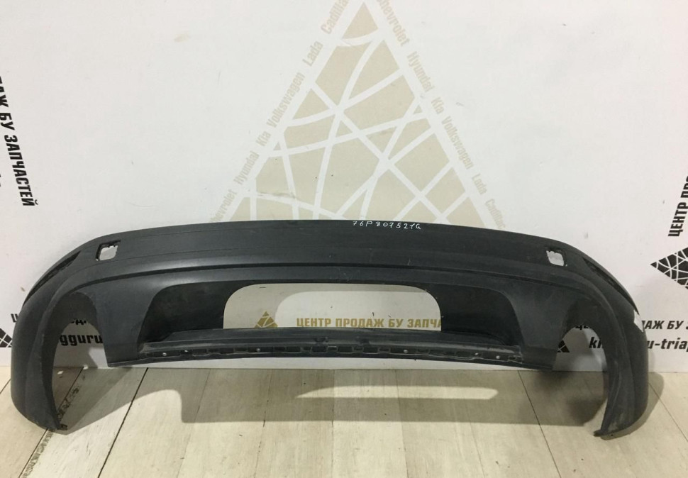 Спойлер заднего бампера Volkswagen Touareg 2 рестайлинг 2014-2018 oem 7P6807521A