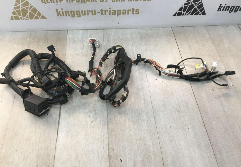 Проводка подкапотная Kia Ceed 1 2006-2012 OEM 912001H021