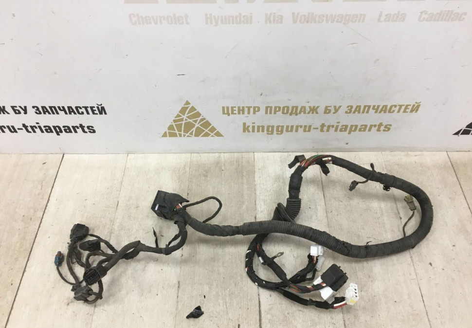 Проводка подкапотная Kia Ceed 1 2006-2012 OEM 912001H021