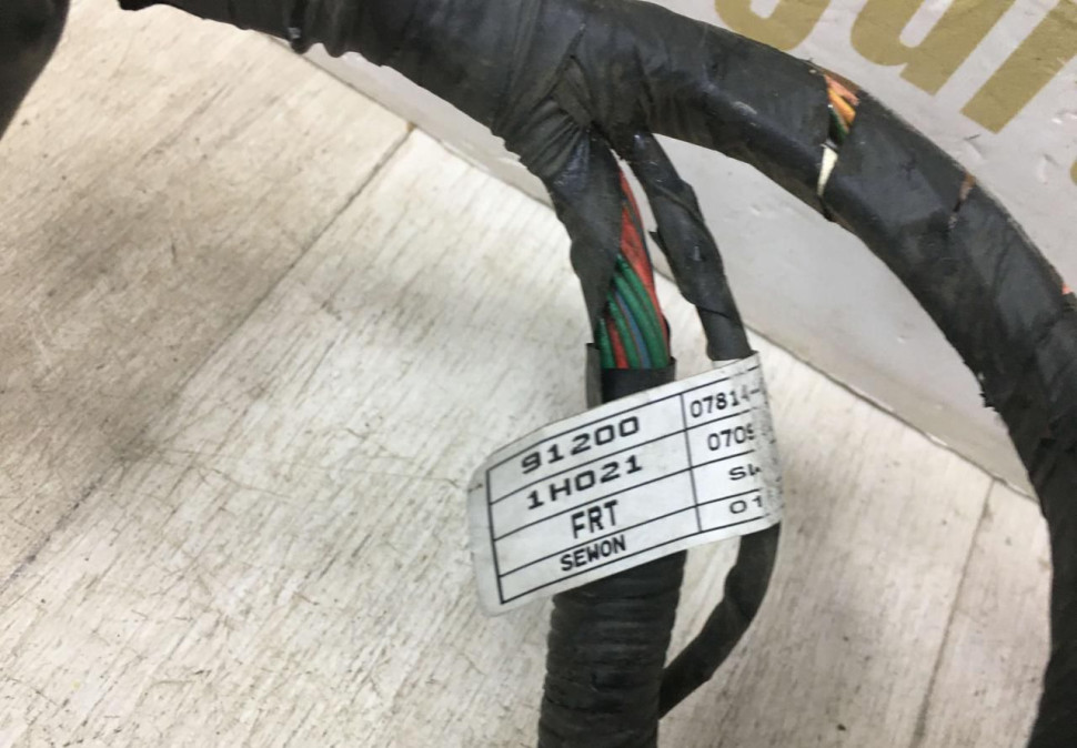 Проводка подкапотная Kia Ceed 1 2006-2012 OEM 912001H021 Проводка подкапотная Kia Ceed 1 2006-2012 OEM 912001H021