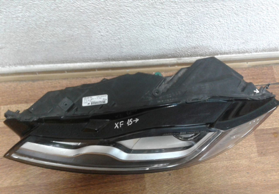 Фара левая Jaguar XF 2 (сломано крепление, направляющая) oem GX6313W030LF Фара левая Jaguar XF 2 (сломано крепление, направляющая) oem GX6313W030LF