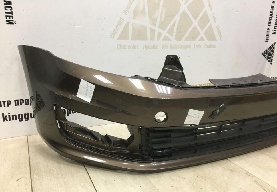 Бампер передний Volkswagen Polo 5 рестайлинг 15-20 oem 6RU807221A (скл-3) Бампер передний Volkswagen Polo 5 рестайлинг 15-20 oem 6RU807221A (скл-3)