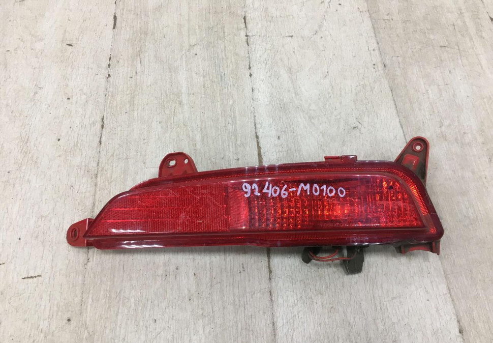 Противотуманный фонарь правый Hyundai Creta 2016 oem 92406M0100