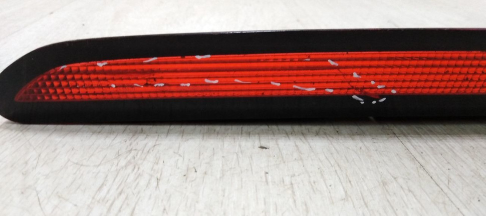 Дополнительный стоп-сигнал Volkswagen Golf 7 2012> oem 5G0945087B Дополнительный стоп-сигнал Volkswagen Golf 7 2012> oem 5G0945087B