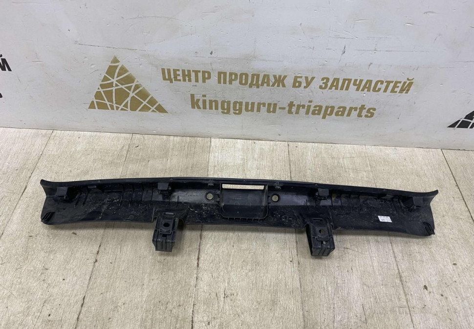 Обивка задней панели Skoda Rapid 2013 OEM 5JA863485B
