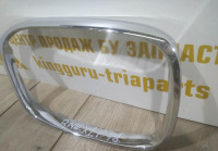 Молдинг решетки радиатора правая бу BMW X1 F48 OEM 51117354824