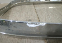 Молдинг решетки радиатора правая бу BMW X1 F48 OEM 51117354824