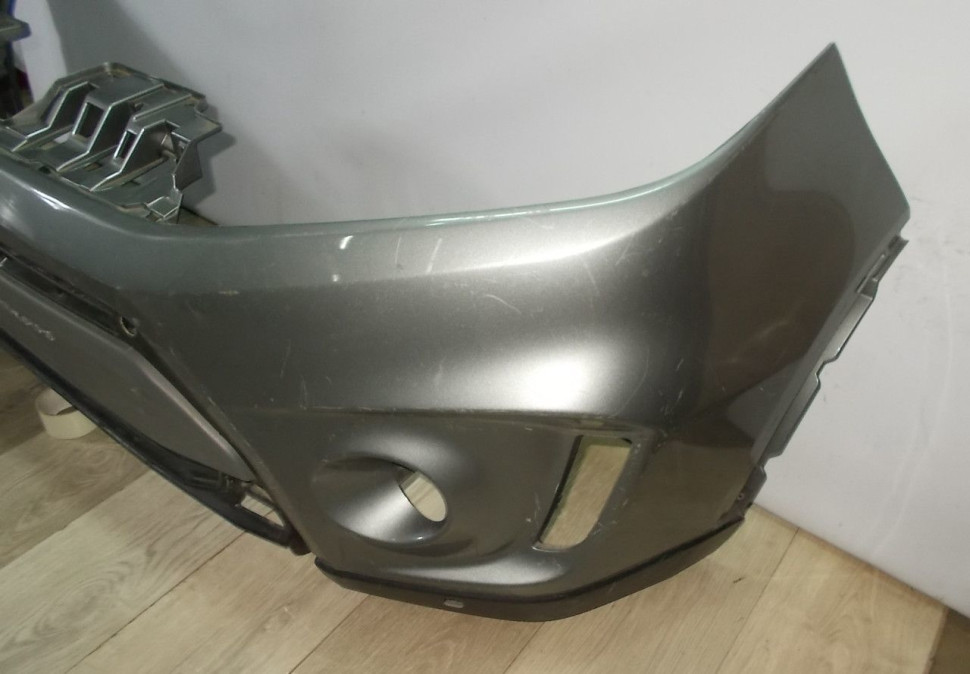 Бампер передний бу Suzuki Vitara 2 OEM 7171154P10 Бампер передний бу Suzuki Vitara 2 OEM 7171154P10