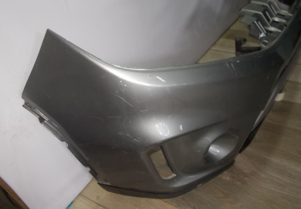 Бампер передний бу Suzuki Vitara 2 OEM 7171154P10 Бампер передний бу Suzuki Vitara 2 OEM 7171154P10