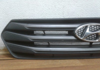 Решетка радиатора Hyundai Creta oem 86351m0000