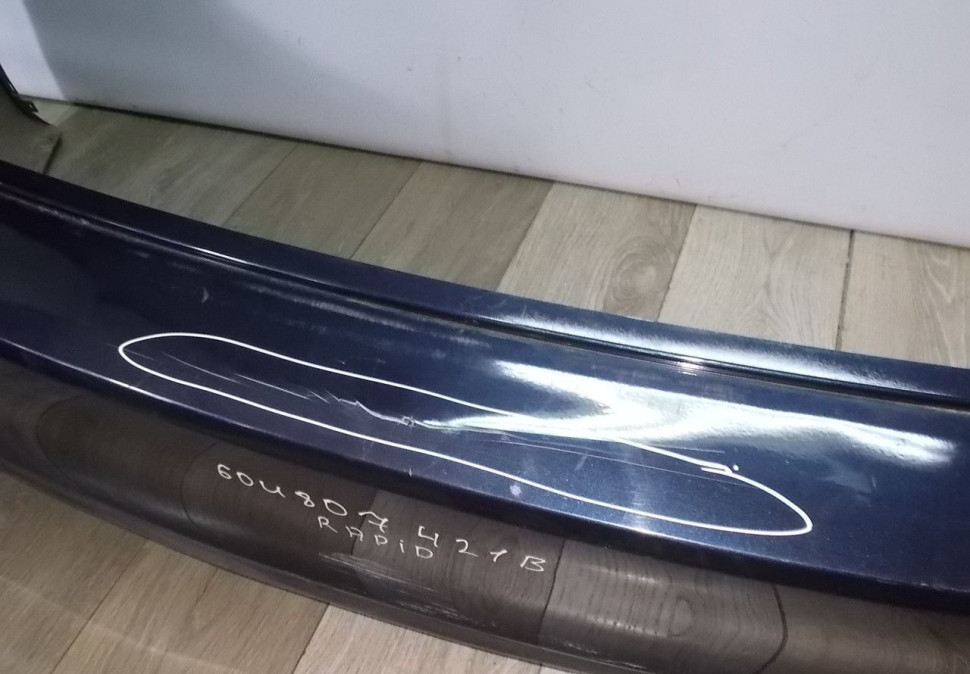 Бампер задний бу Skoda Rapid OEM 60U807421B