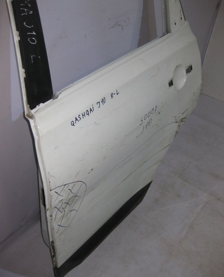 Дверь задняя левая Nissan Qashqai J10 oem H2101JD0MA (вмятина) (скл-3)