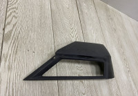 Решетка птф правая Volkswagen Tiguan 2 дорест 2016-2020 oem 5NA853212B