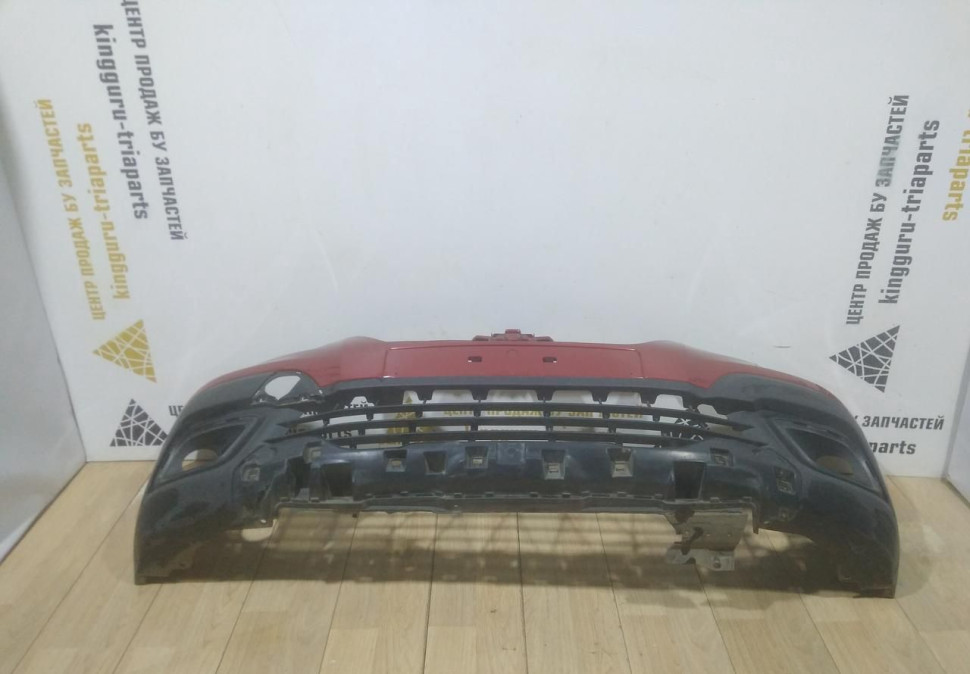 Бампер передний бу Renault Sandero Stepway 2 рестайлинг OEM 620220494R