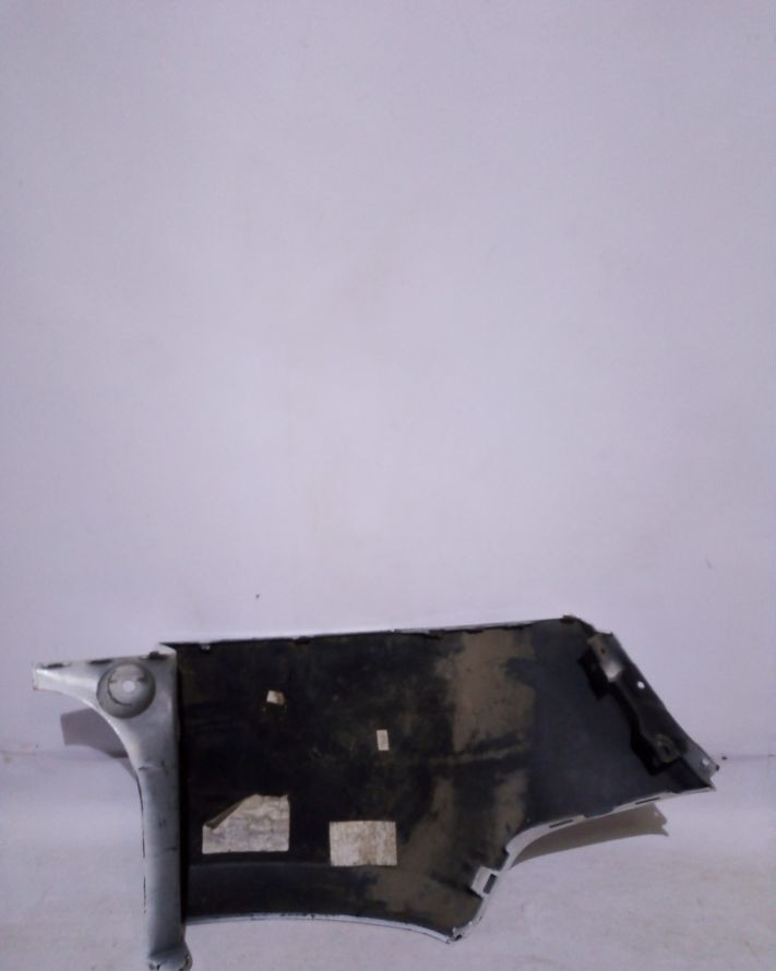 Клык заднего бампера правый Range Rover Evoque Oem BJ3217926A (скл-3)
