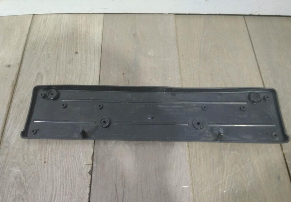 Подиум номерного знака бу BMW X6 F16 OEM 51117319791