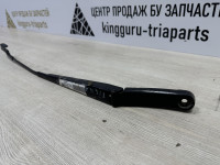 Поводок дворников правый Volkswagen Tiguan (07&gt;) oem 5n1955410