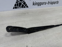 Поводок дворников правый Volkswagen Tiguan (07&gt;) oem 5n1955410